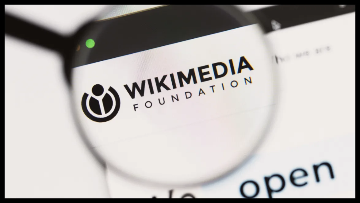 تأثیر فعالیت‌های غیرمجاز ربات‌های OpenAI بر پلتفرم‌های Wikimedia و اختلالات فنی